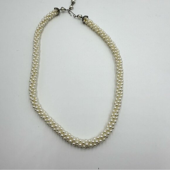Vintage Multi Strand Graduated Twist Faux Pearl Princess Necklace - Picture 3 of 6